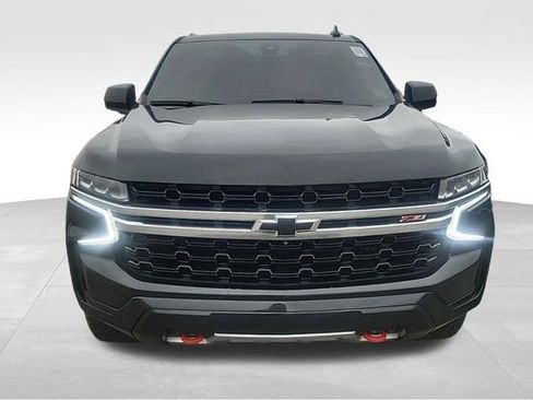 Used 2021 Chevrolet Suburban Z71 w/ Z71 Off-Road Package image 7