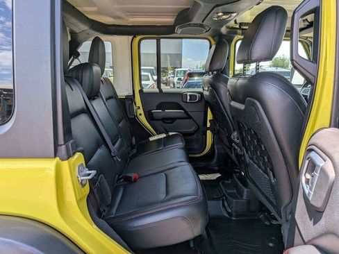 Used 2022 Jeep Wrangler Unlimited Rubicon w/ LED Lighting Group AWD/4WD image 30