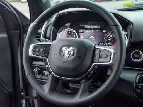 Used 2025 RAM 1500 Big Horn AWD/4WD image 25