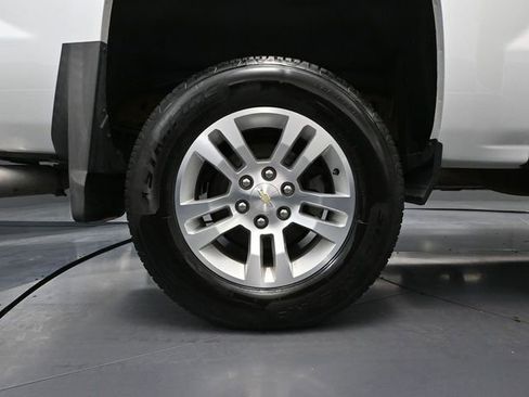 Used 2018 Chevrolet Silverado 1500 LT w/ All Star Edition image 17