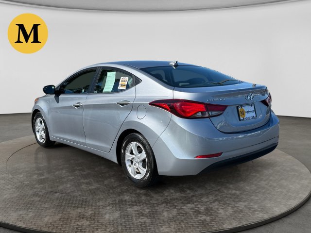 Used 2015 Hyundai Elantra SE FWD image 3