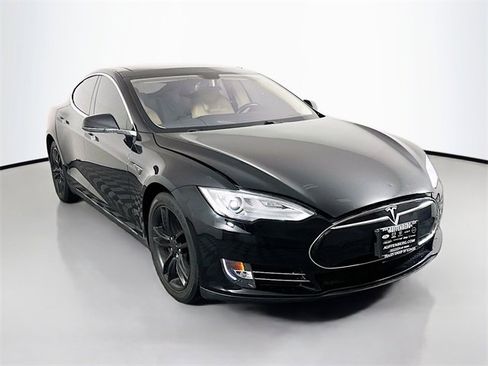 Used 2013 Tesla Model S image 1