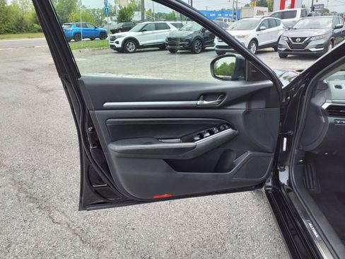Used 2021 Nissan Altima 2.5 SL AWD/4WD image 11