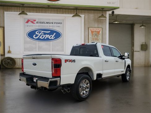 New 2026 Ford F350 Lariat w/ Lariat Ultimate Package image 4