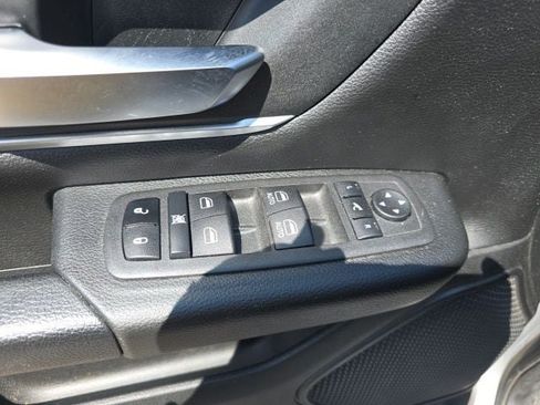 Used 2022 RAM 1500 Big Horn AWD/4WD image 11