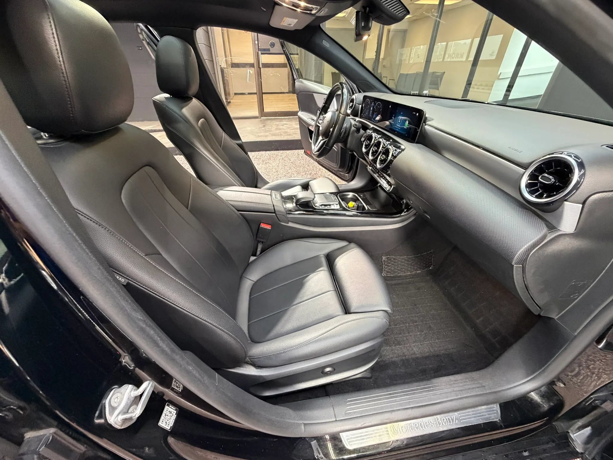 Used 2020 Mercedes-Benz A 220 4MATIC image 36
