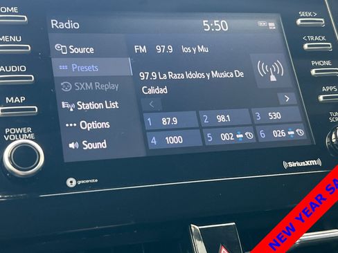 Used 2023 Toyota Camry SE image 18