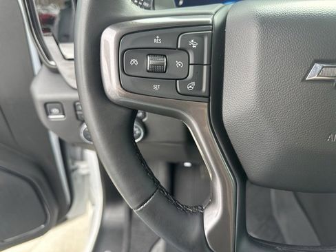 Certified 2025 Chevrolet Silverado 1500 ZR2 w/ Technology Package image 5