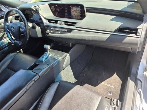 Used 2020 Lexus ES 350 w/ Premium Package FWD image 18