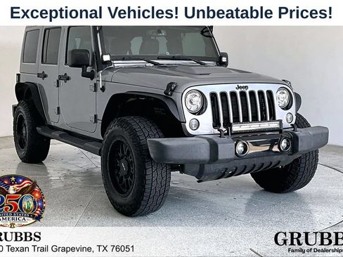 Used 2018 Jeep Wrangler Unlimited Sahara AWD/4WD image 1