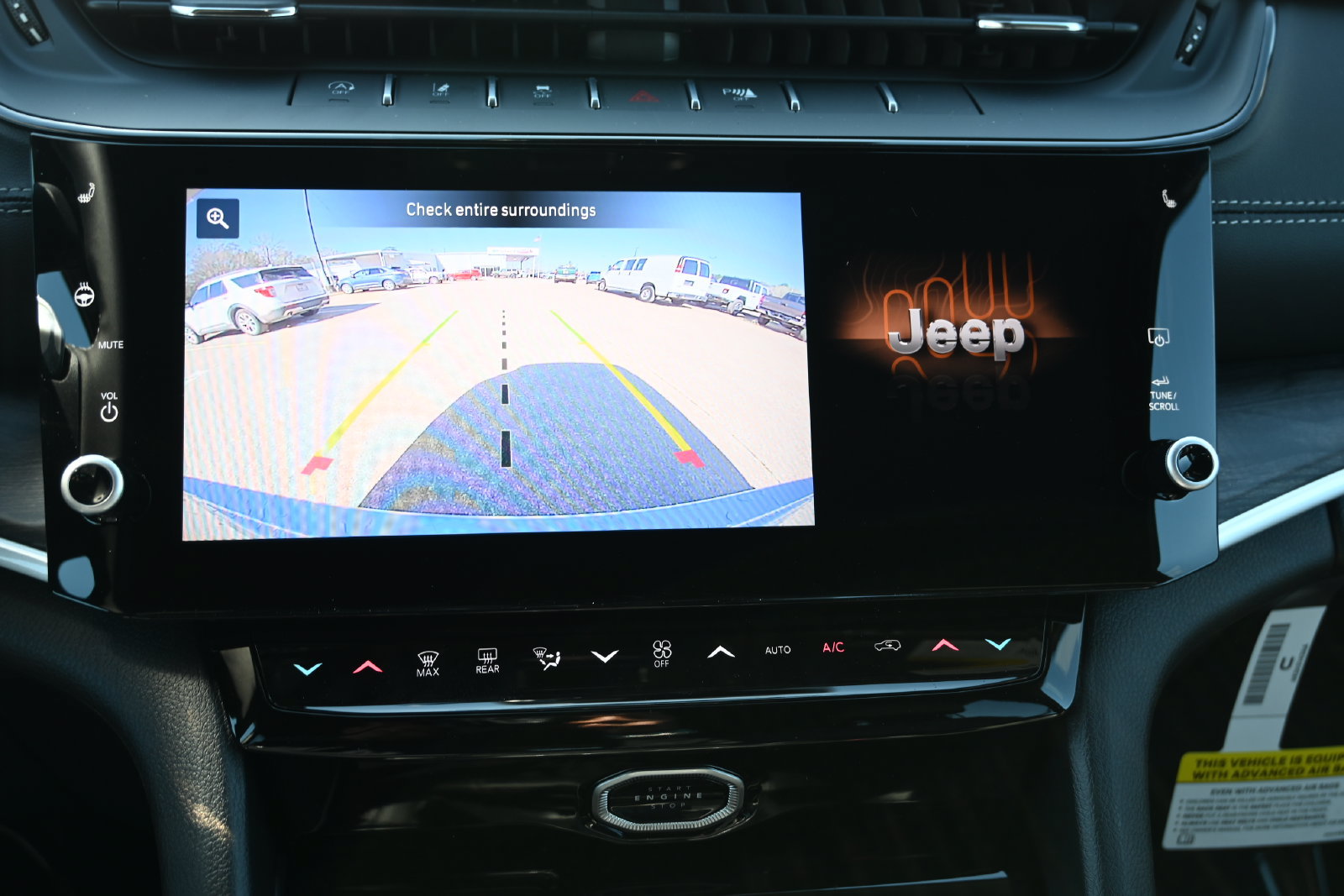 New 2026 Jeep Grand Cherokee Altitude AWD/4WD image 12