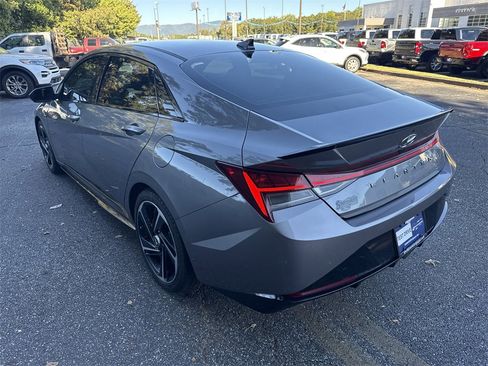 Used 2023 Hyundai Elantra N Line w/ Preferred Accessory Package image 5