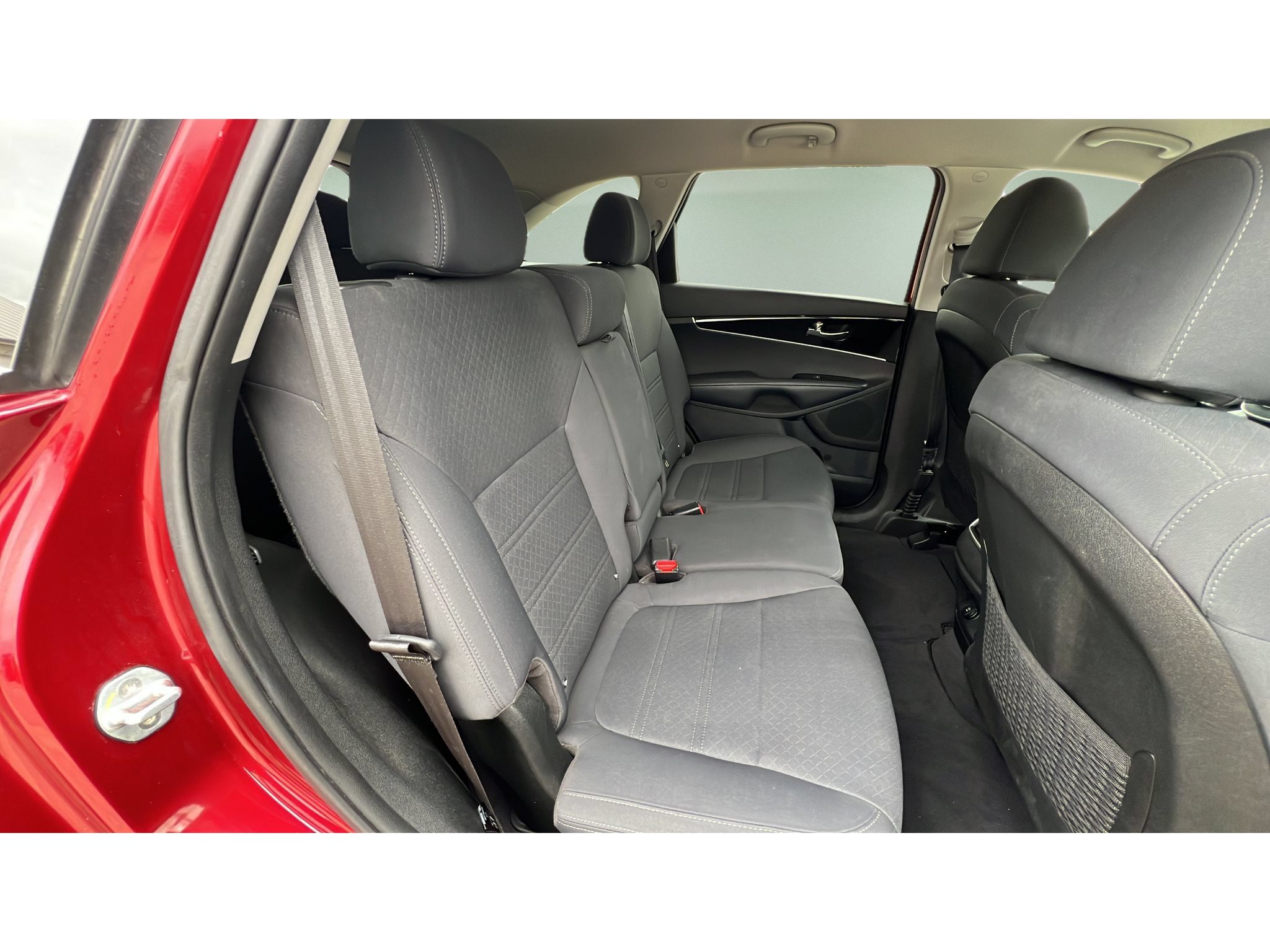 Used 2019 Kia Sorento AWD V6 image 31