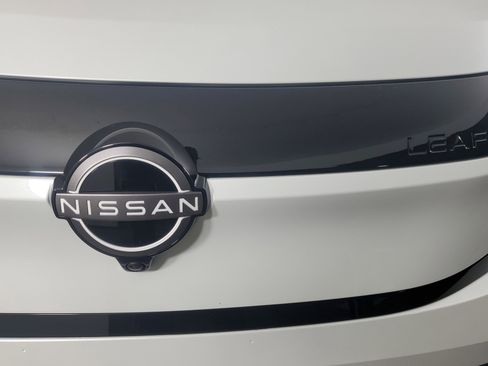 New 2026 Nissan Leaf w/ Floor Mat Package (S+) FWD image 10