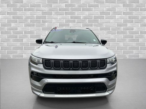 Used 2023 Jeep Compass Limited image 8