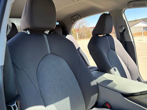 Used 2023 Toyota Camry LE image 11