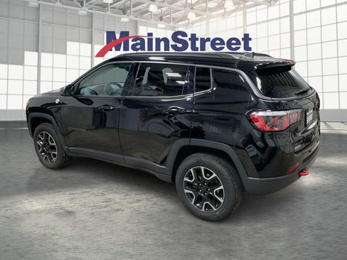 Used 2019 Jeep Compass Trailhawk w/ Leather Interior Group image 3
