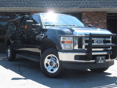 Used 2008 Ford F350 4x4 Crew Cab Super Duty image 2