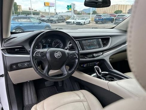 Used 2019 Buick Enclave Essence FWD image 20
