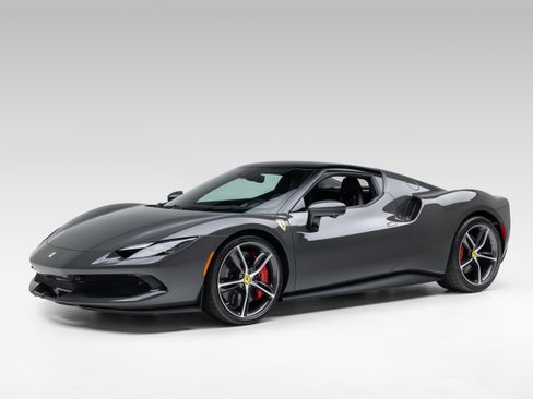 Certified 2025 Ferrari 296 GTB RWD image 2
