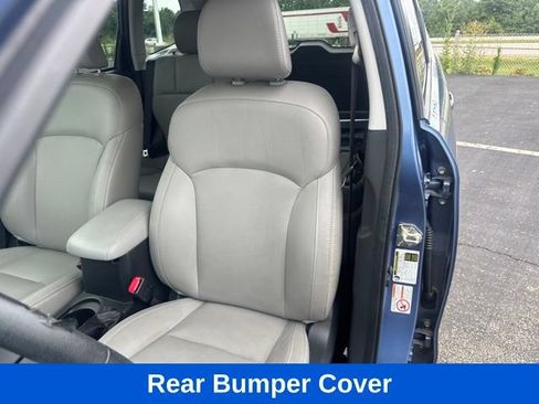 Used 2017 Subaru Forester 2.5i Limited AWD/4WD image 9