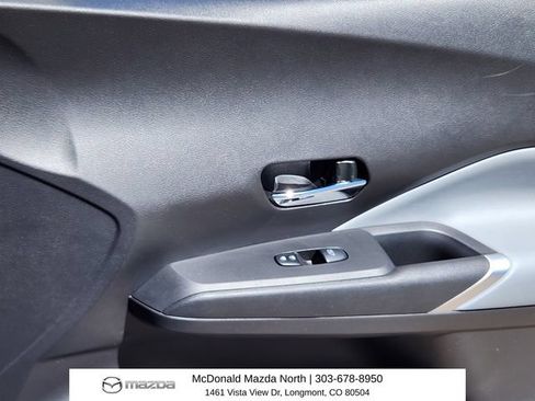 Used 2023 Nissan Kicks SR w/ SR Premium Package FWD image 12