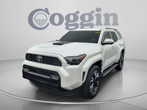 Used 2025 Toyota 4Runner TRD Sport Premium RWD image 1