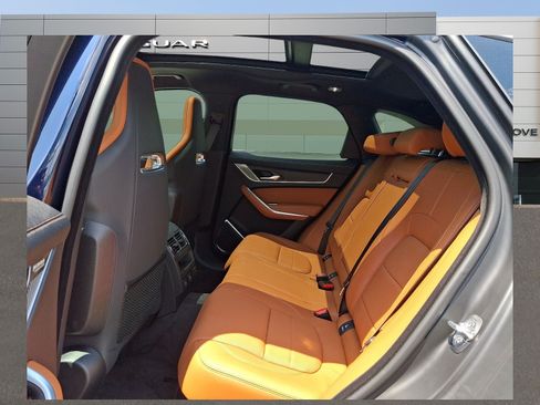 Used 2026 Jaguar F-PACE R-Dynamic S AWD/4WD image 7