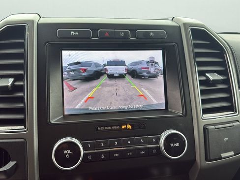 Used 2021 Ford Expedition XLT RWD image 17
