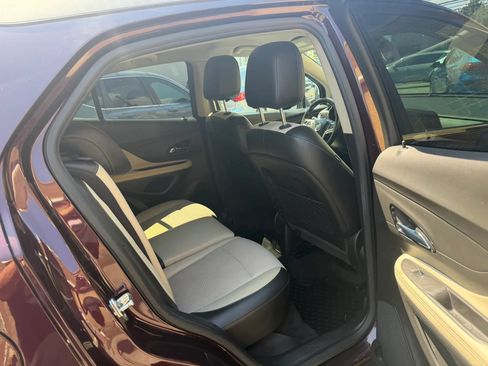 Used 2018 Buick Encore Sport Touring AWD/4WD image 25