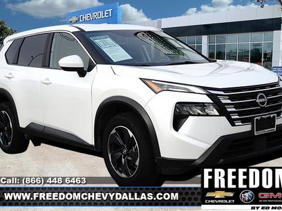 Used 2024 Nissan Rogue SV