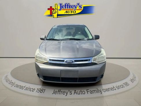 Used 2011 Ford Focus S FWD image 8