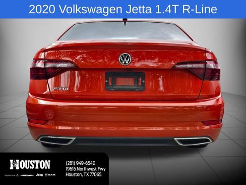 Used 2020 Volkswagen Jetta R-Line w/ R-Line Cold Weather Package image 7