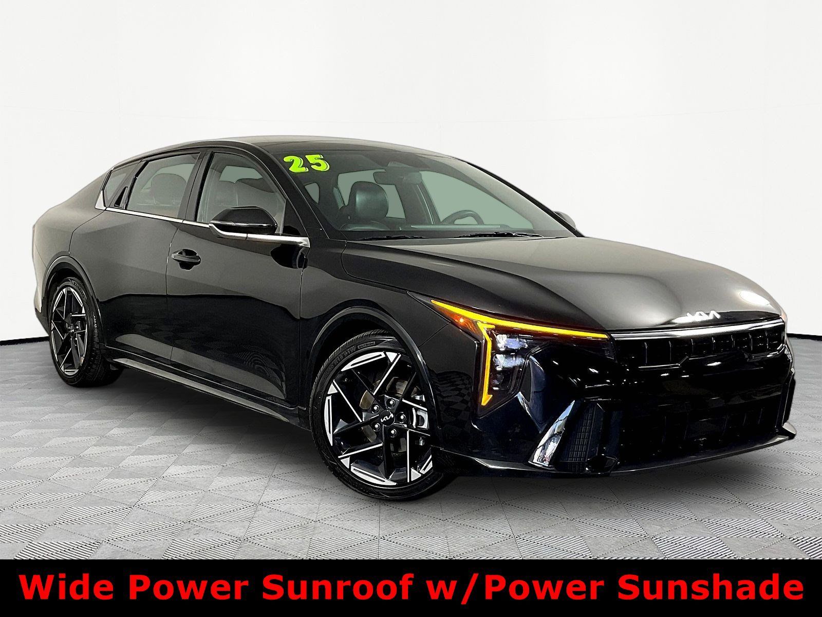 Used 2025 Kia K4 GT-Line w/ GT-Line Premium Package FWD image 3