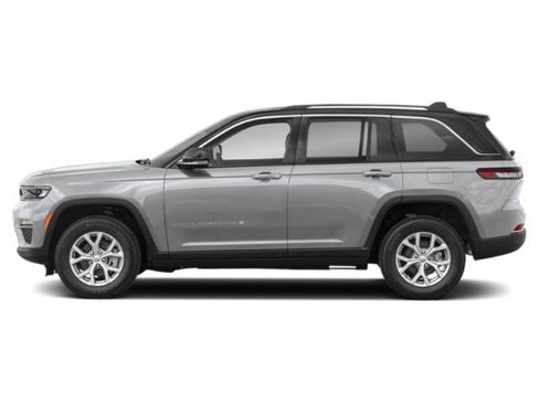 Certified 2023 Jeep Grand Cherokee Summit image 2