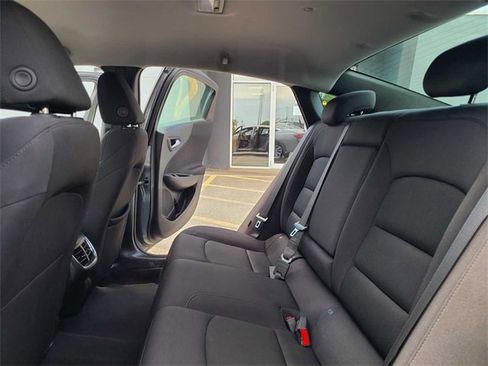 Used 2023 Chevrolet Malibu LT image 22