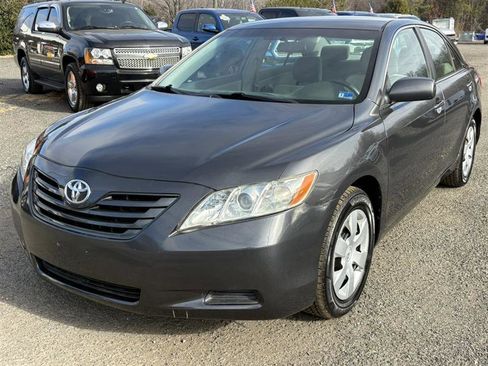 Used 2009 Toyota Camry LE image 26
