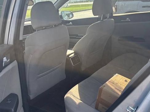 Used 2020 Kia Sportage LX FWD image 5