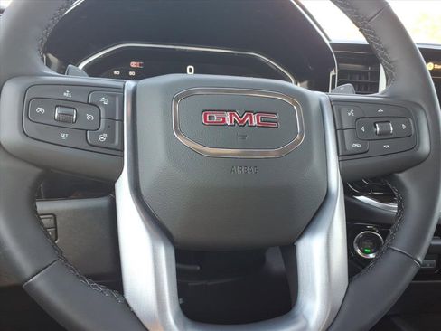 New 2026 GMC Sierra 1500 Elevation image 18