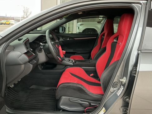 Used 2017 Honda Civic Type R image 7