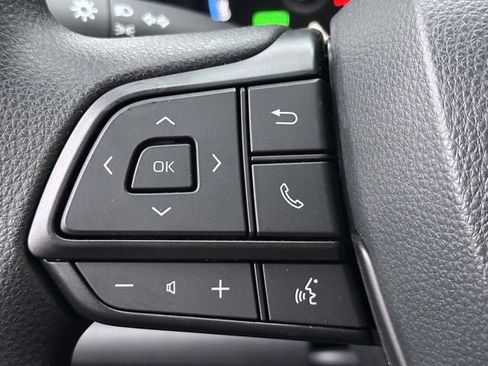 Used 2026 Toyota Sienna LE image 24