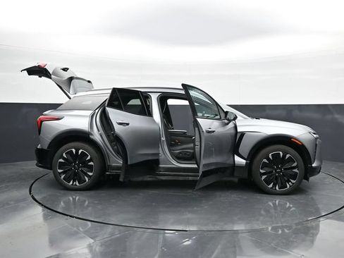 Used 2024 Chevrolet Blazer EV RS AWD/4WD image 45