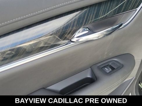 Used 2020 Cadillac XT6 Premium Luxury FWD image 12