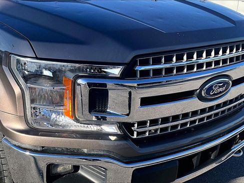 Used 2018 Ford F150 XLT w/ Equipment Group 302A Luxury image 28