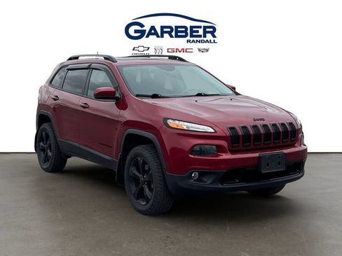 Used 2017 Jeep Cherokee High Altitude AWD/4WD image 7