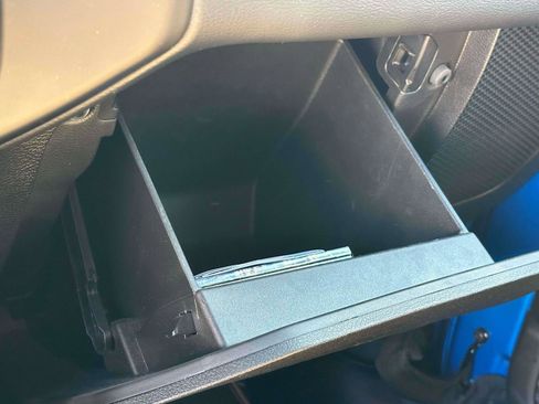 Used 2023 Jeep Wrangler Unlimited Sahara image 30