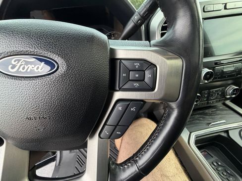 Used 2019 Ford F450 Platinum w/ Platinum Ultimate Package AWD/4WD image 26