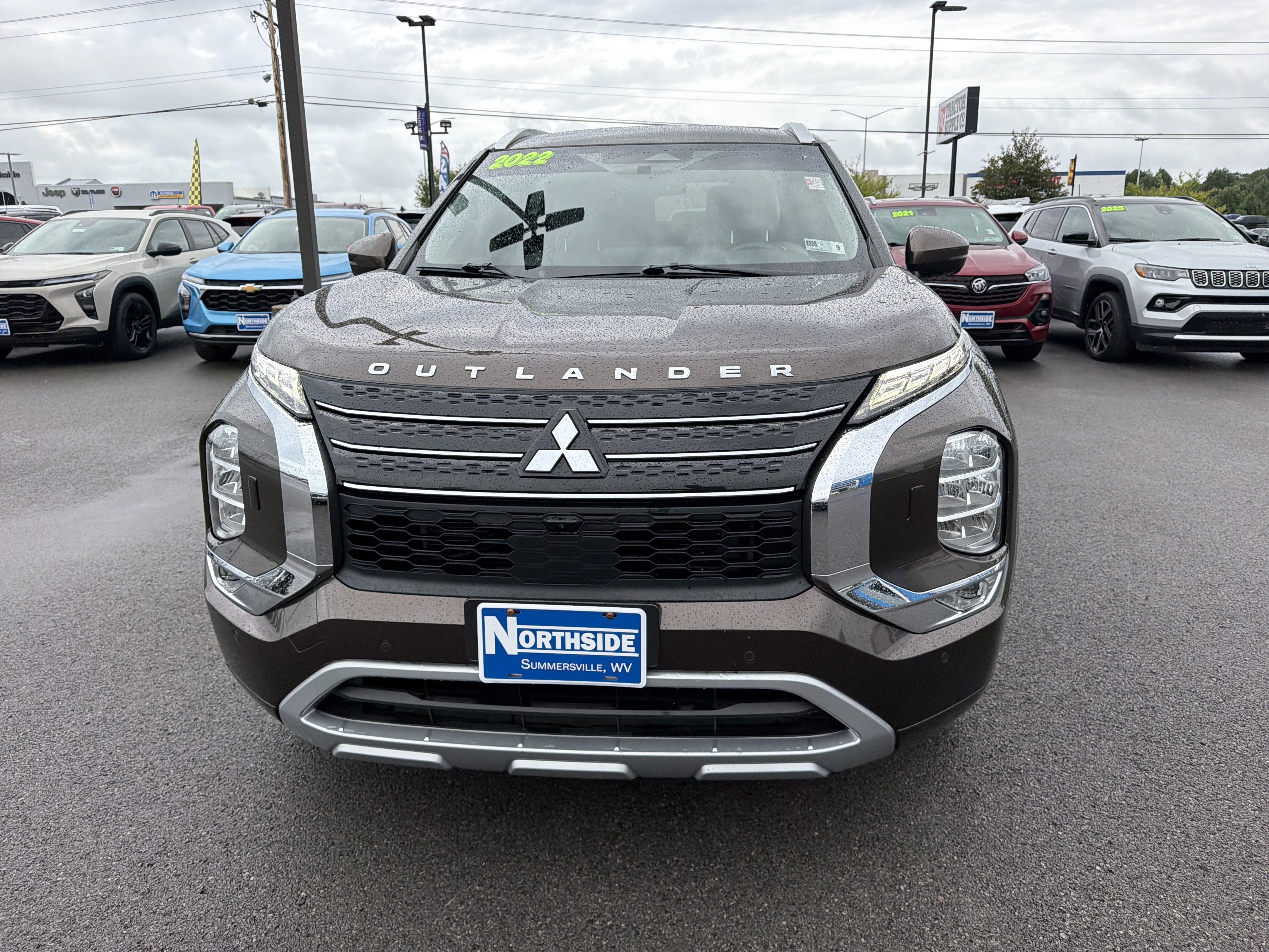 Used 2022 Mitsubishi Outlander SEL AWD/4WD image 2