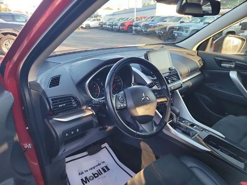 Used 2022 Mitsubishi Eclipse Cross SE image 10