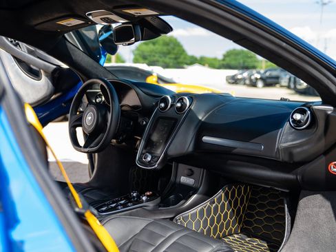 Used 2026 McLaren GTS RWD image 27